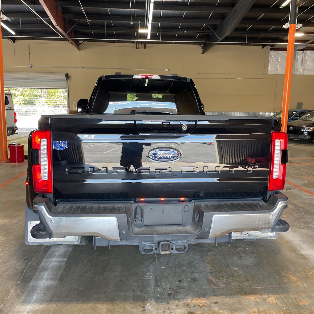 2025 Ford F-350 Super Duty Lariat