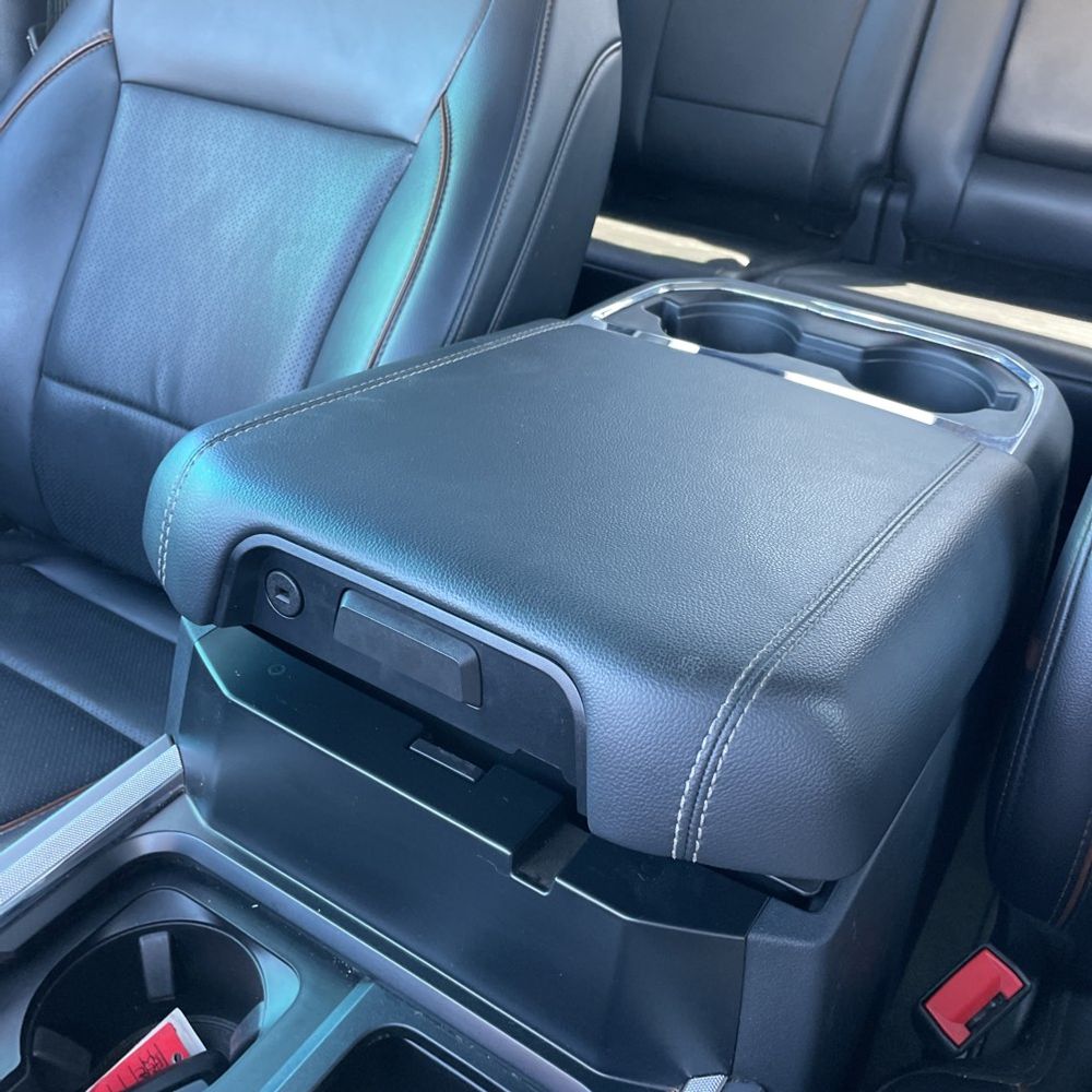 2025 Ford F-350 Super Duty Lariat