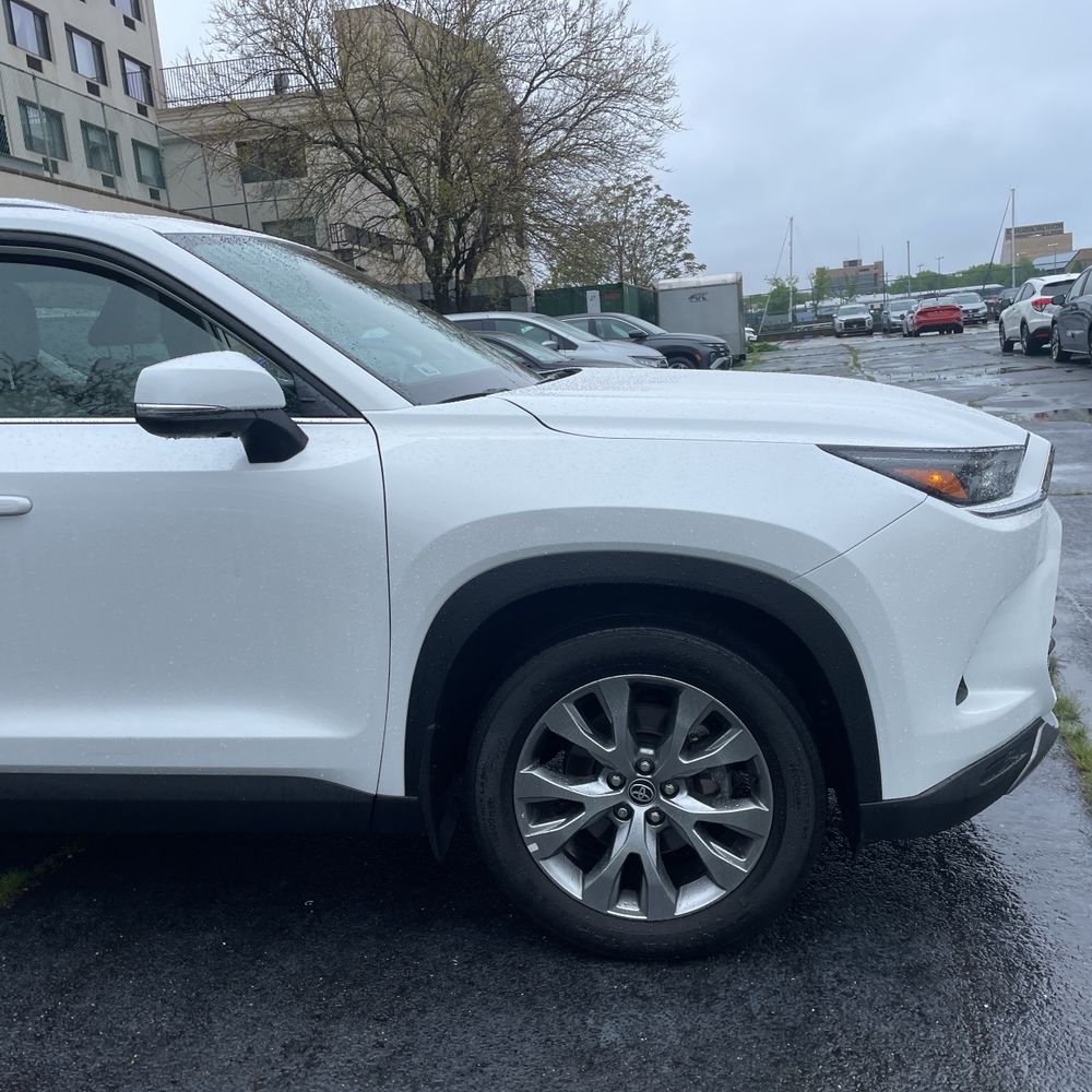 2024 Toyota Grand Highlander Limited