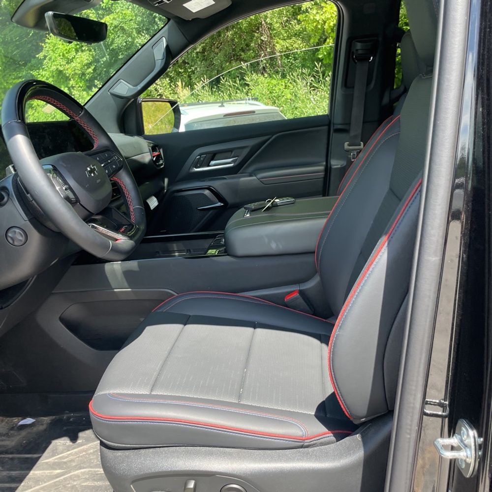 2024 Chevrolet Silverado EV RST