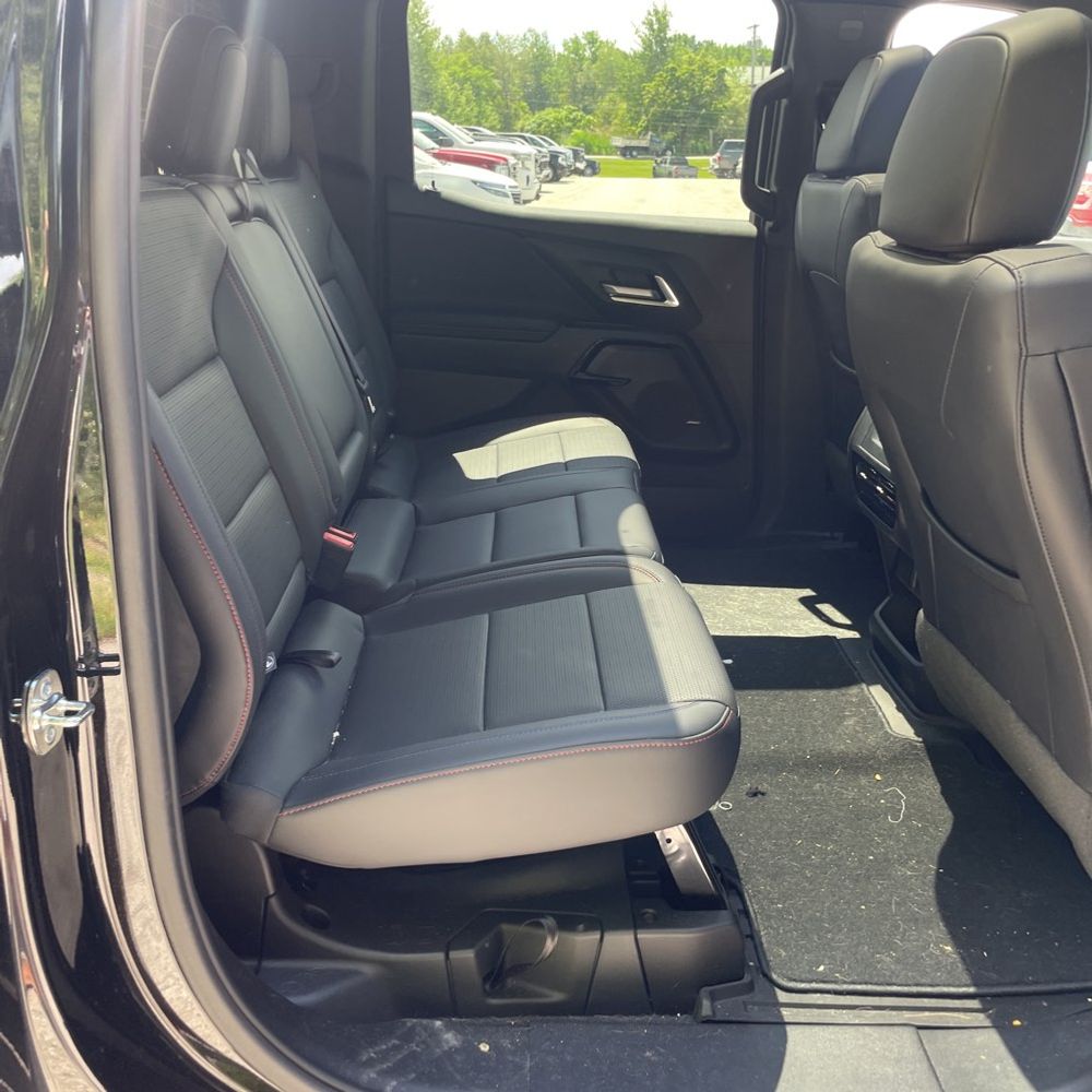 2024 Chevrolet Silverado EV RST