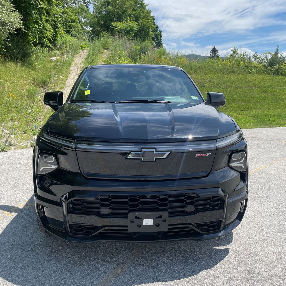 2024 Chevrolet Silverado EV RST