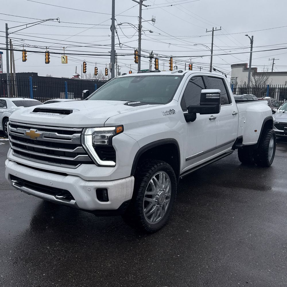 2024 Chevrolet Silverado 3500HD High Country