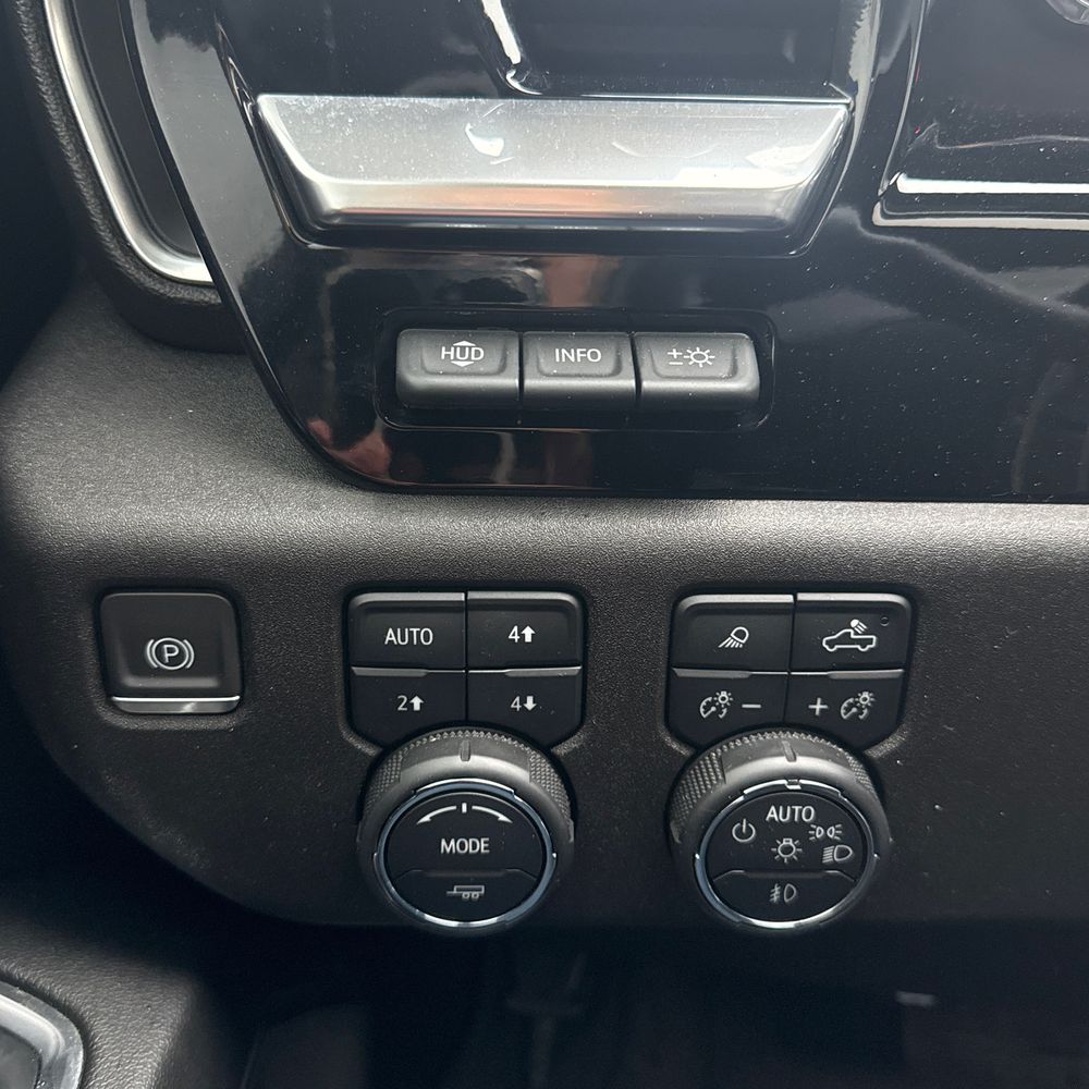 2024 Chevrolet Silverado 3500HD High Country