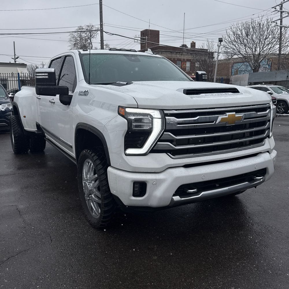 2024 Chevrolet Silverado 3500HD High Country