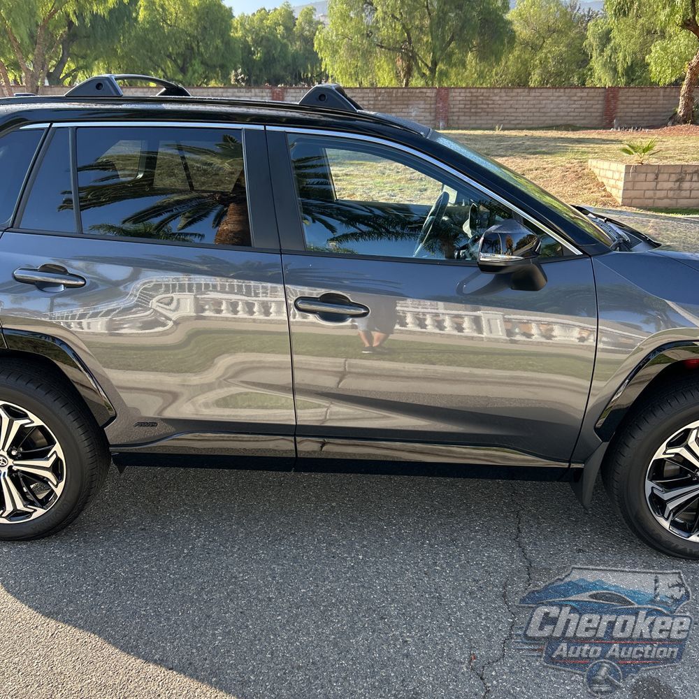 2025 Toyota RAV4 Plug-in Hybrid XSE