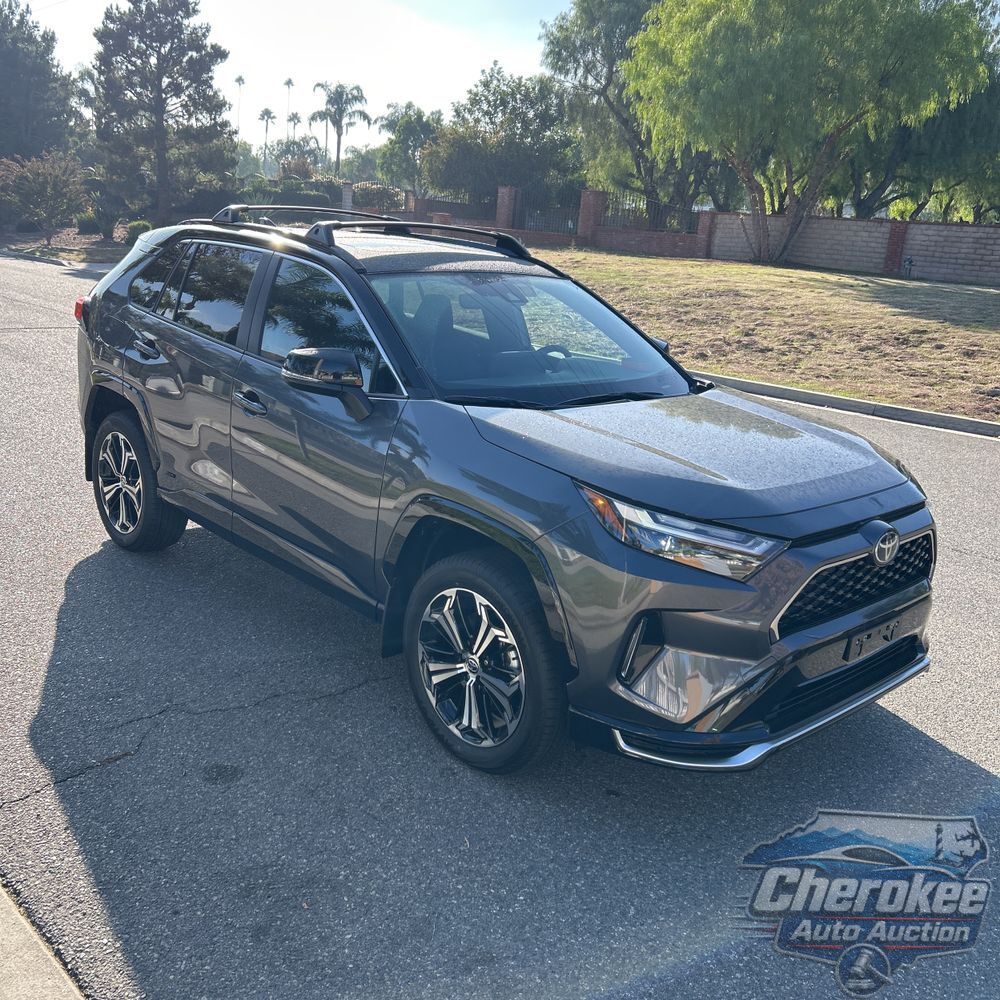 2025 Toyota RAV4 Plug-in Hybrid XSE
