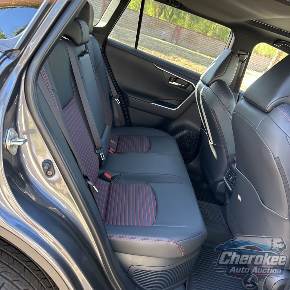 2025 Toyota RAV4 Plug-in Hybrid XSE