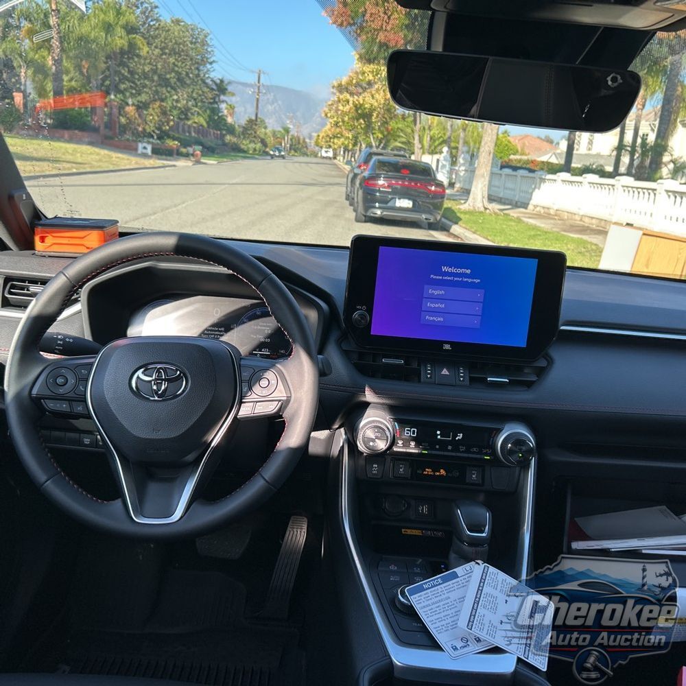 2025 Toyota RAV4 Plug-in Hybrid XSE