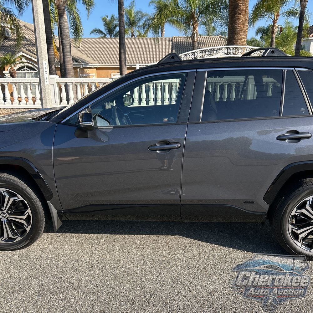 2025 Toyota RAV4 Plug-in Hybrid XSE