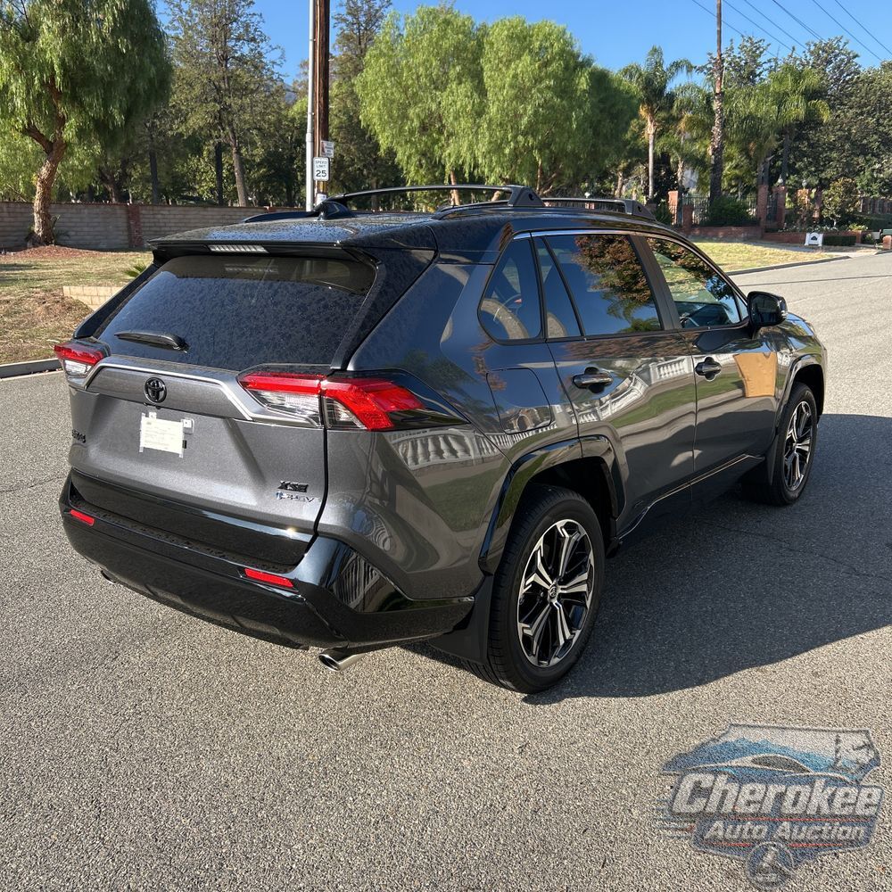 2025 Toyota RAV4 Plug-in Hybrid XSE