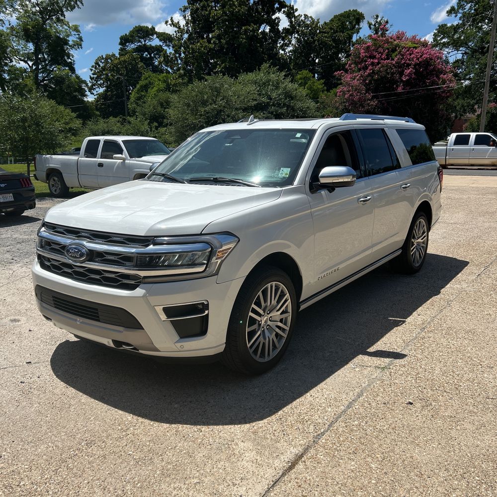 2023 Ford Expedition MAX Platinum