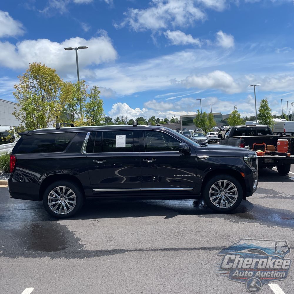 2023 GMC Yukon XL Denali