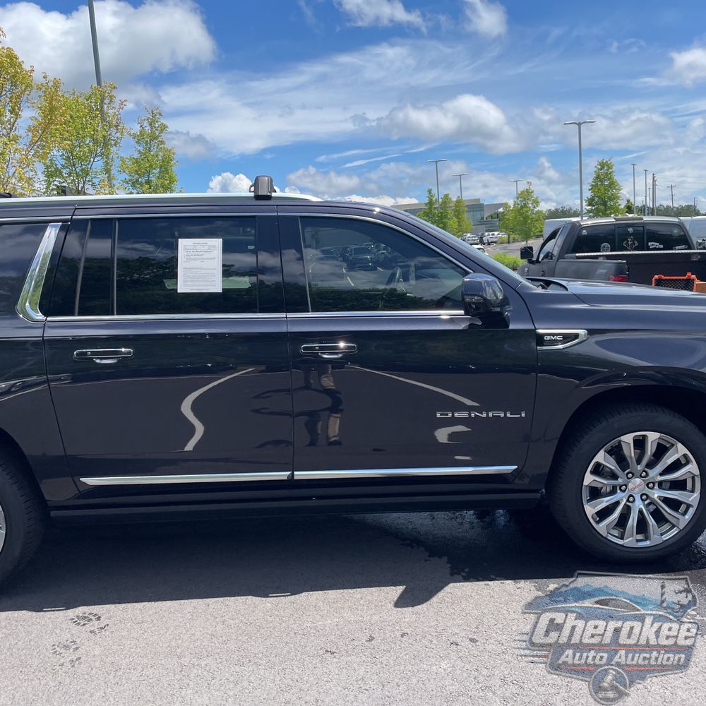 2023 GMC Yukon XL Denali