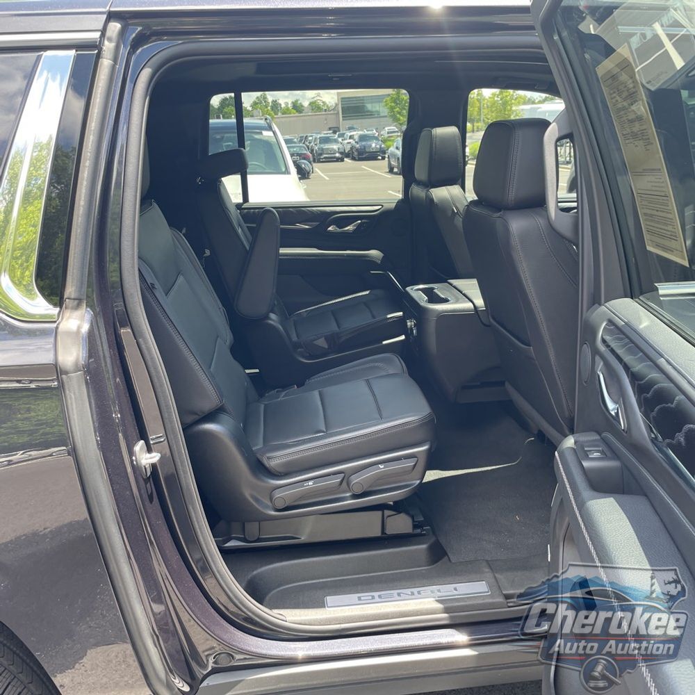 2023 GMC Yukon XL Denali