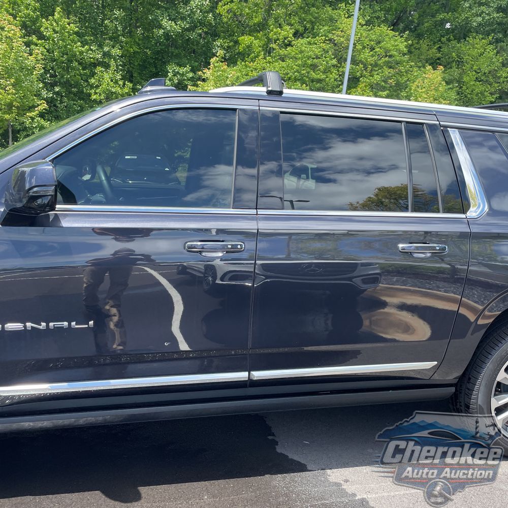 2023 GMC Yukon XL Denali