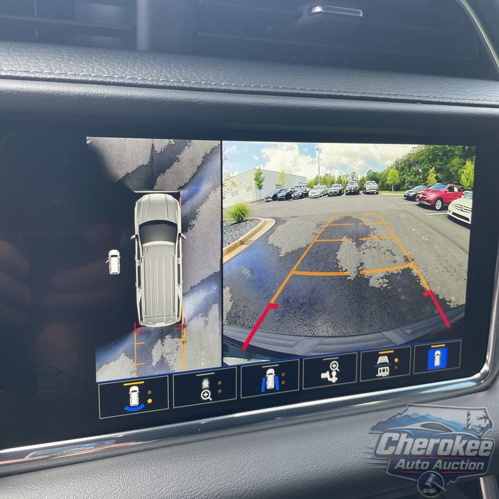 2023 GMC Yukon XL Denali