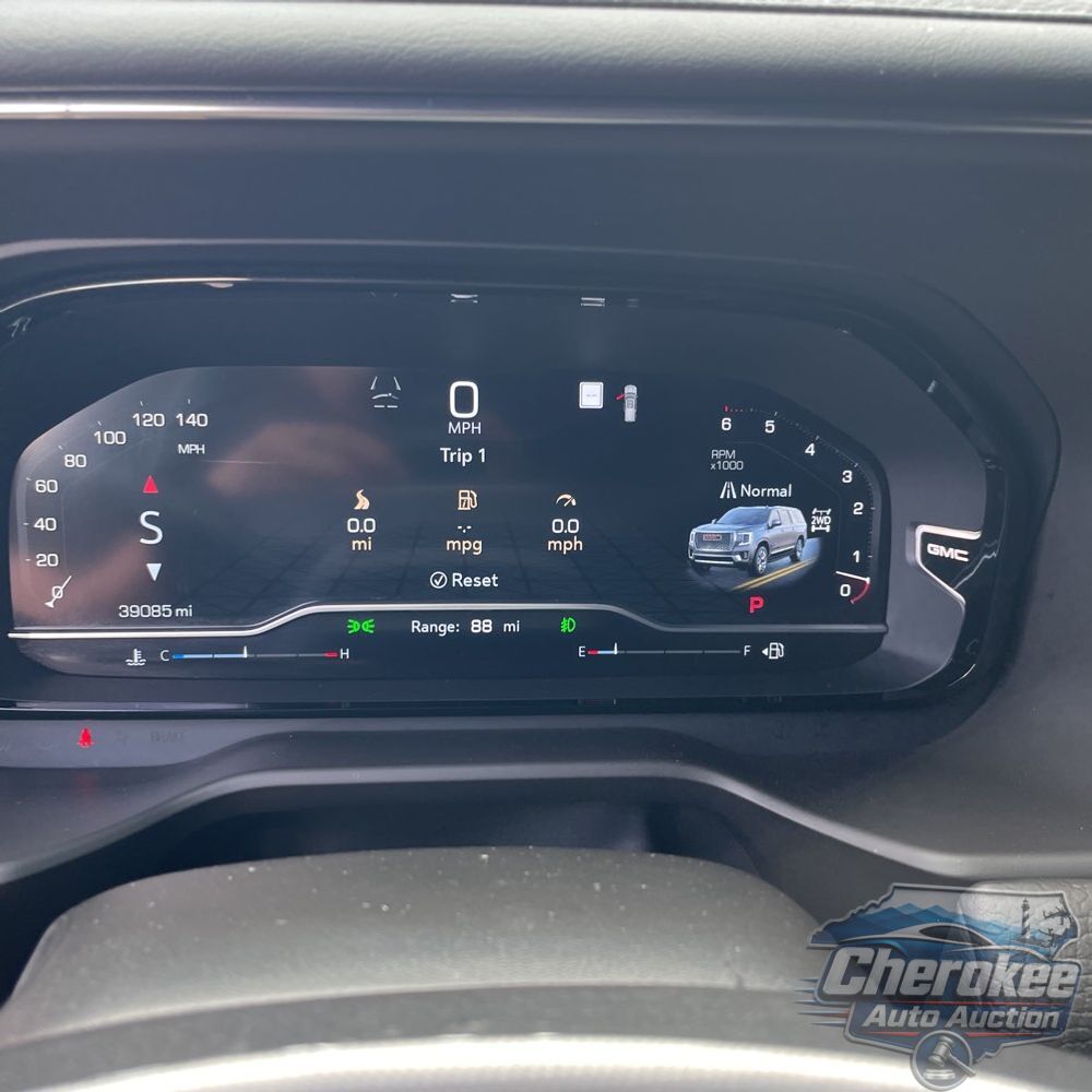 2023 GMC Yukon XL Denali