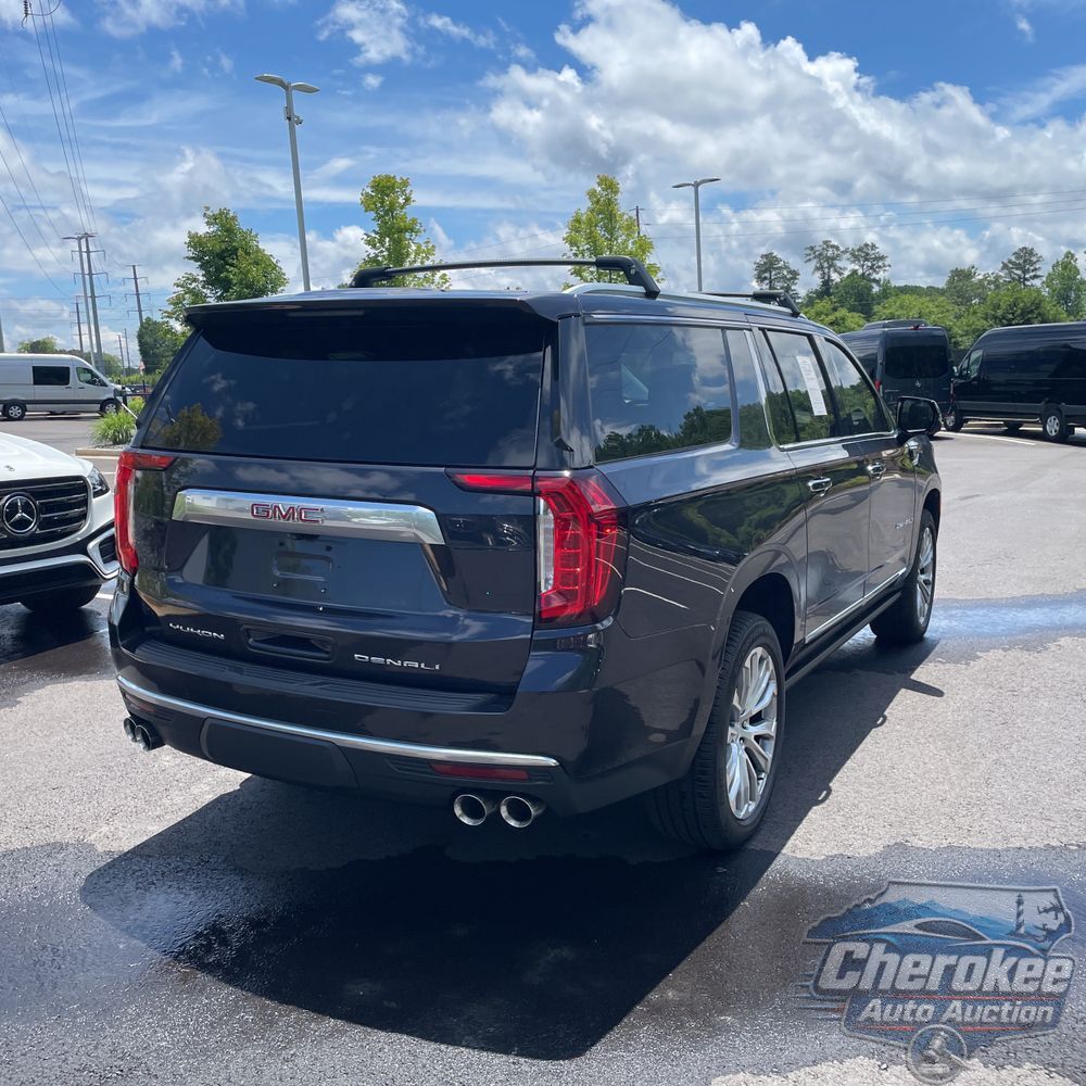 2023 GMC Yukon XL Denali