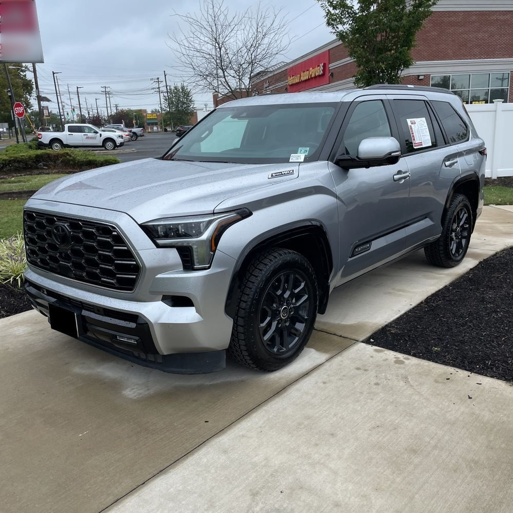 2024 Toyota Sequoia Platinum