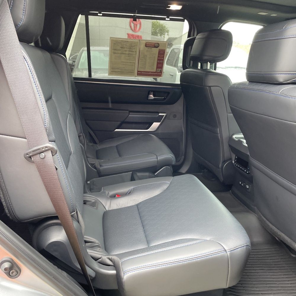 2024 Toyota Sequoia Platinum