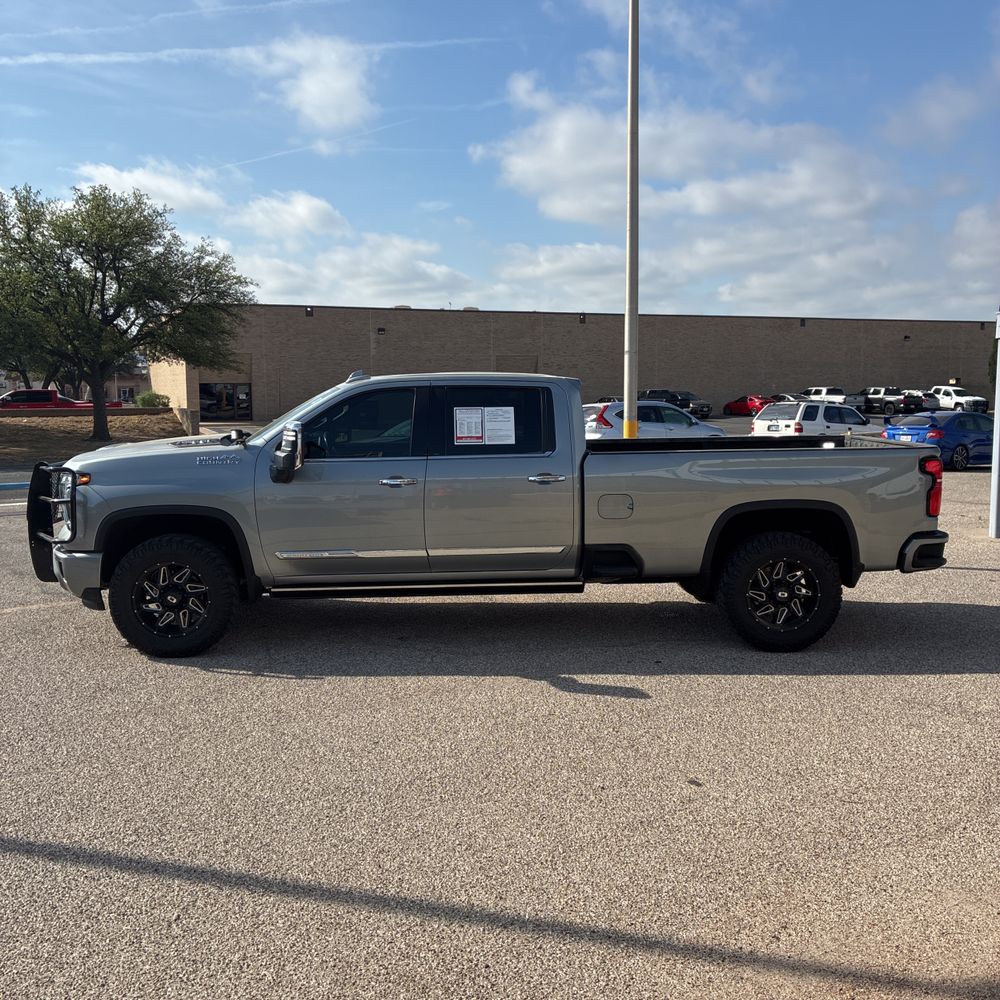 2024 Chevrolet Silverado 2500HD High Country