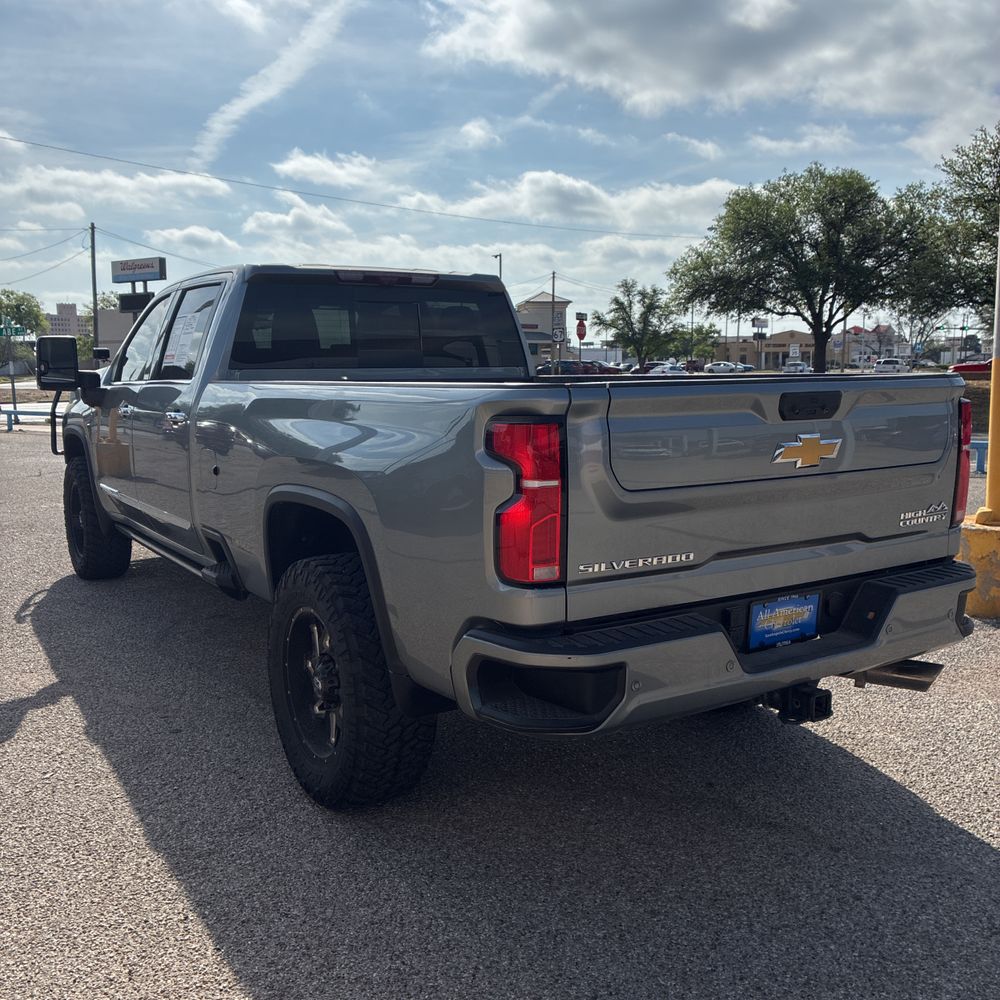 2024 Chevrolet Silverado 2500HD High Country