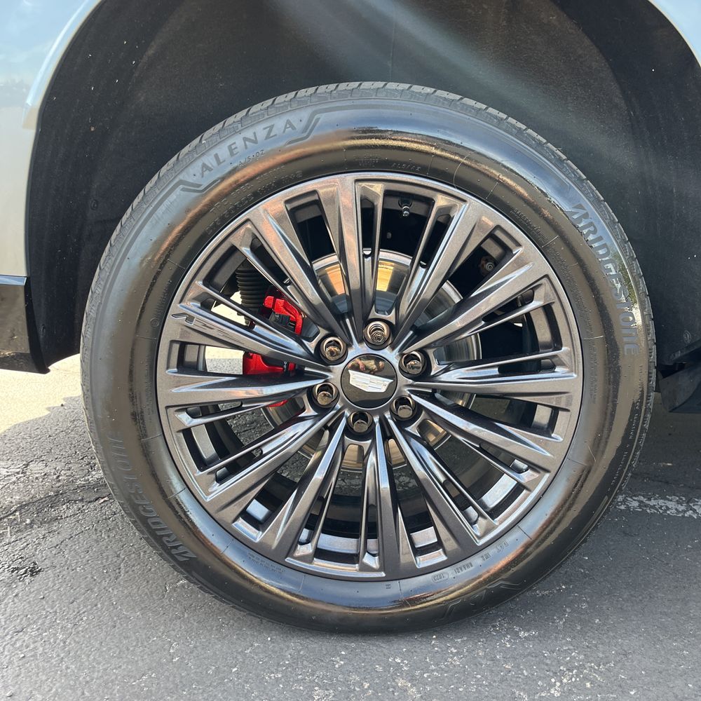 2023 Cadillac Escalade-V Base