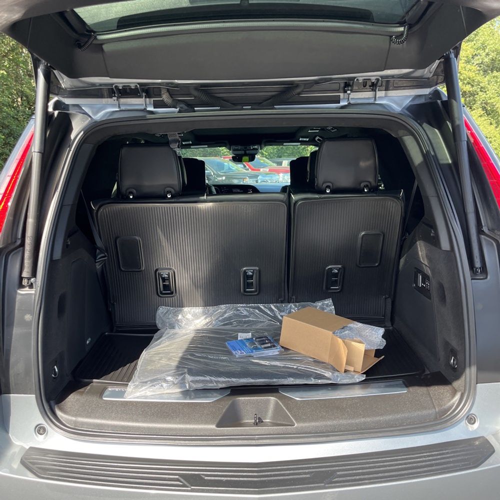 2023 Cadillac Escalade-V Base
