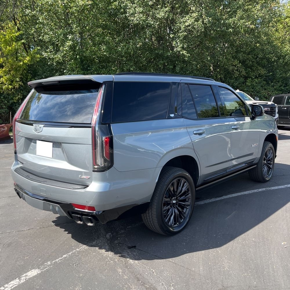2023 Cadillac Escalade-V Base