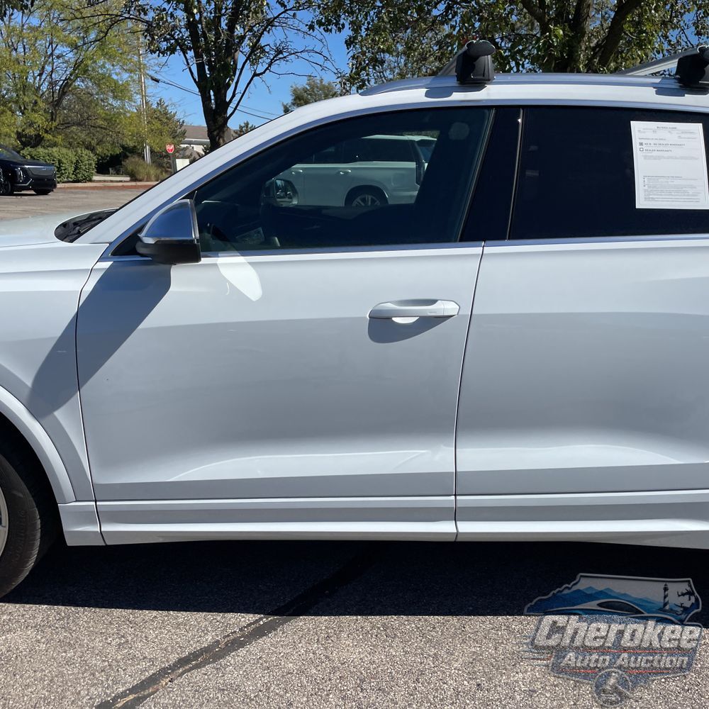 2024 Audi RS Q8 Base