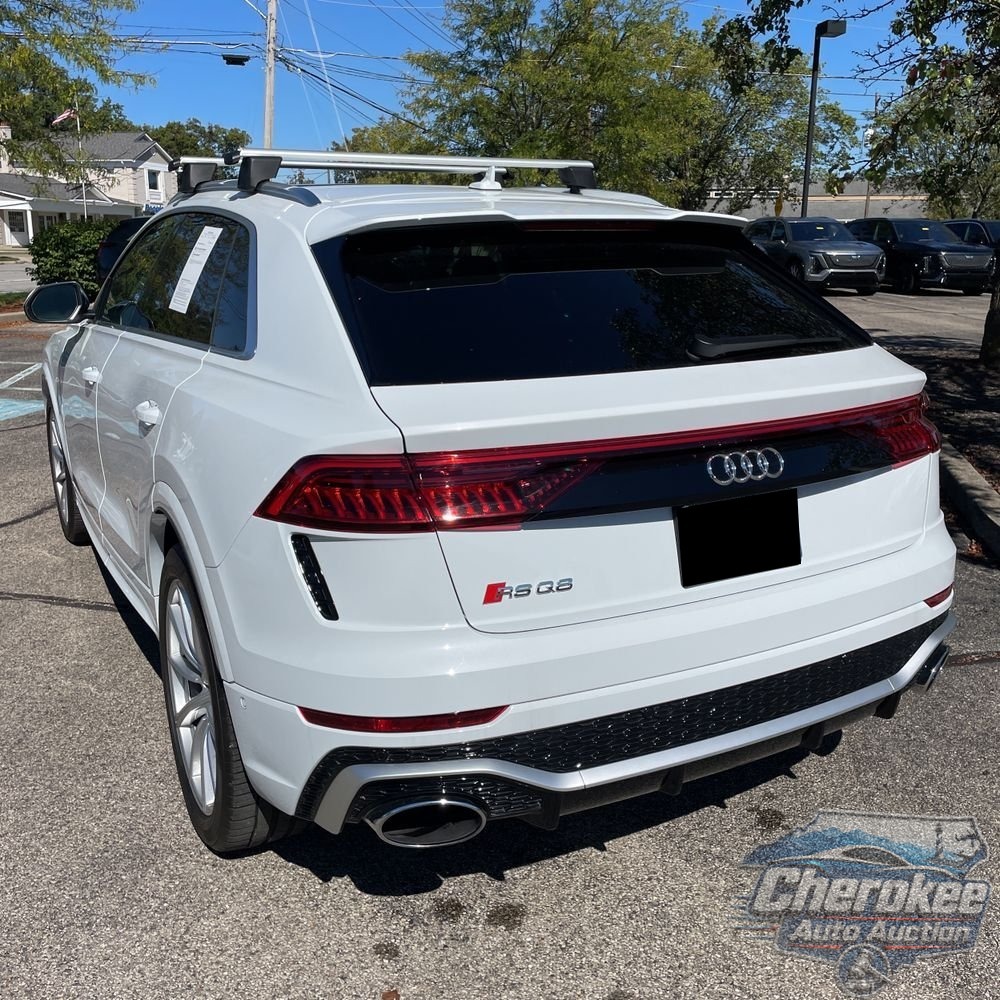 2024 Audi RS Q8 Base