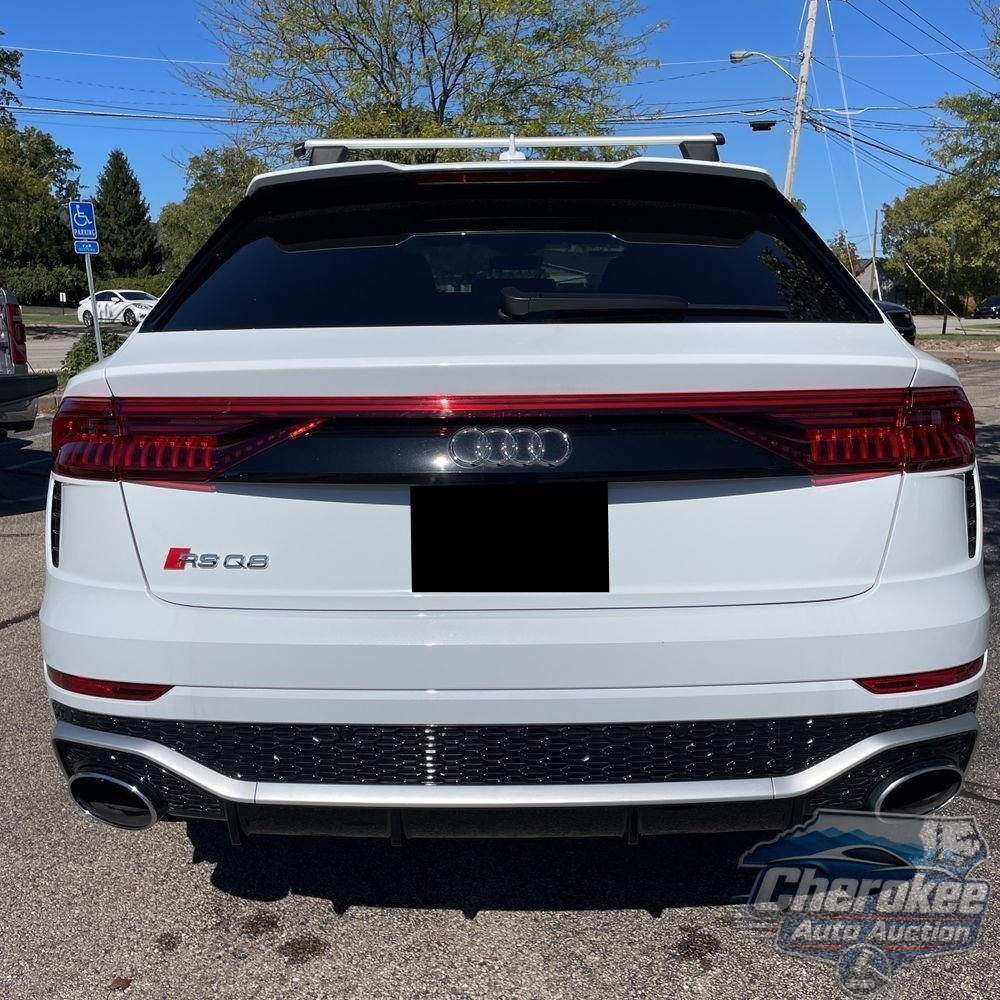 2024 Audi RS Q8 Base