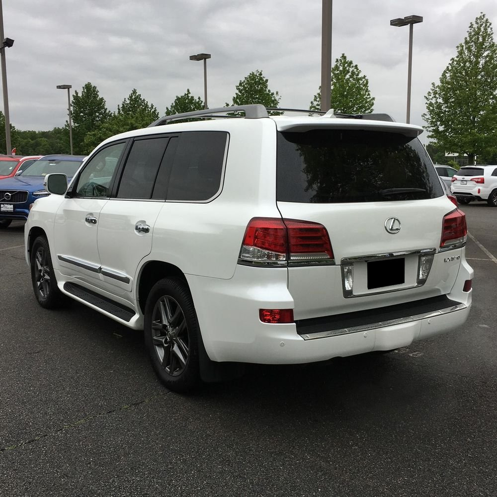 2015 Lexus LX 570