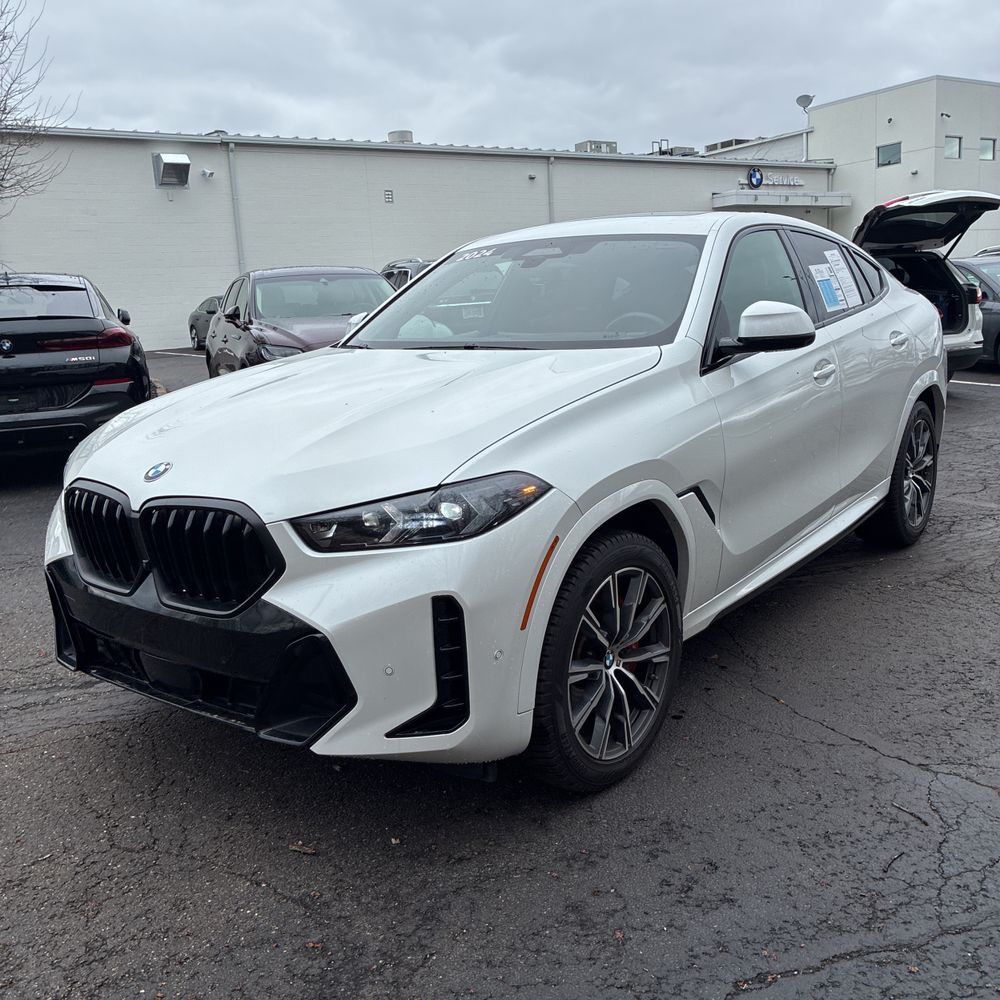 2024 BMW X6 xDrive40i