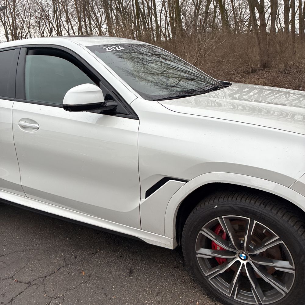 2024 BMW X6 xDrive40i