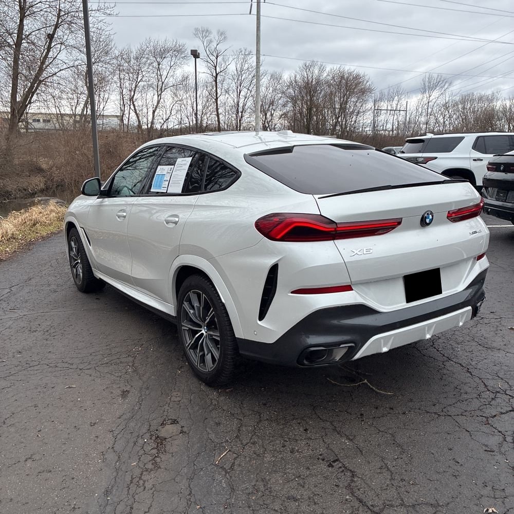 2024 BMW X6 xDrive40i
