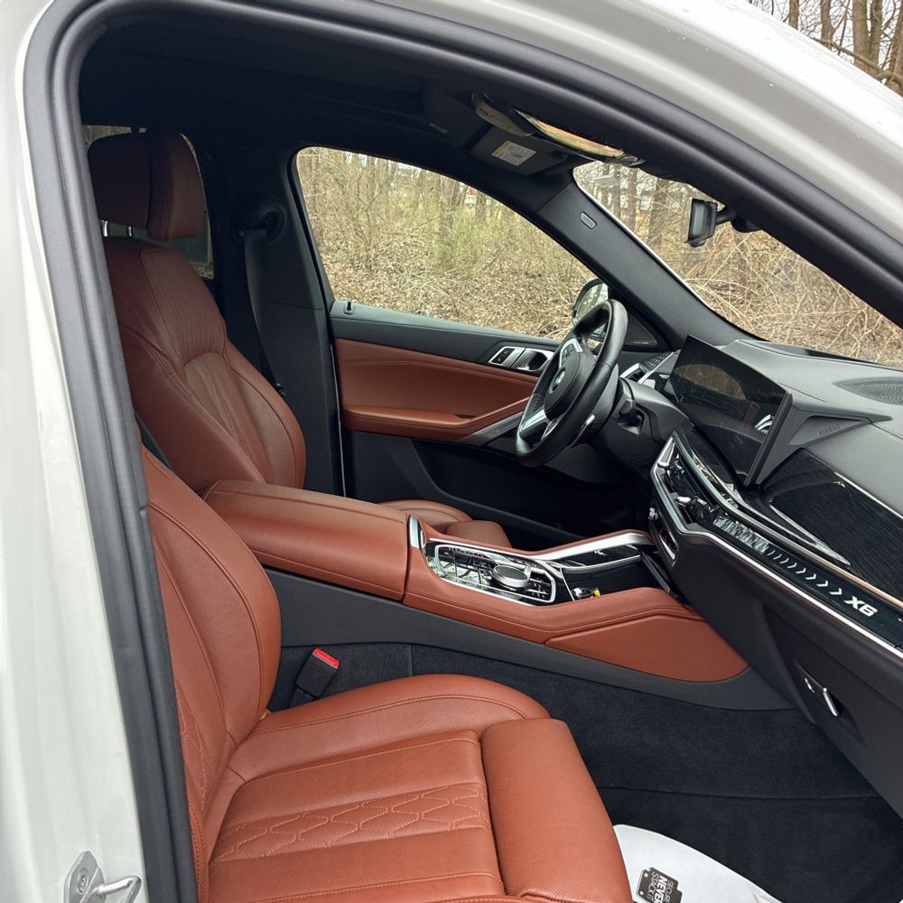 2024 BMW X6 xDrive40i