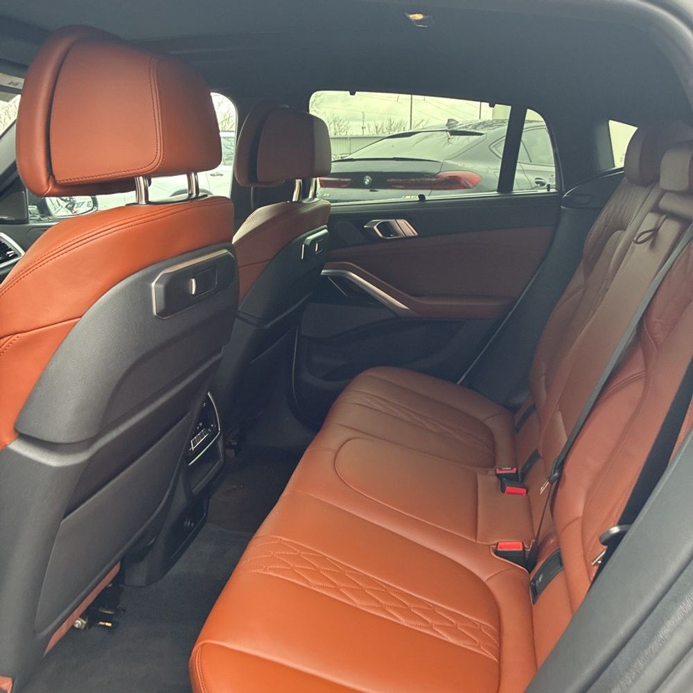 2024 BMW X6 xDrive40i