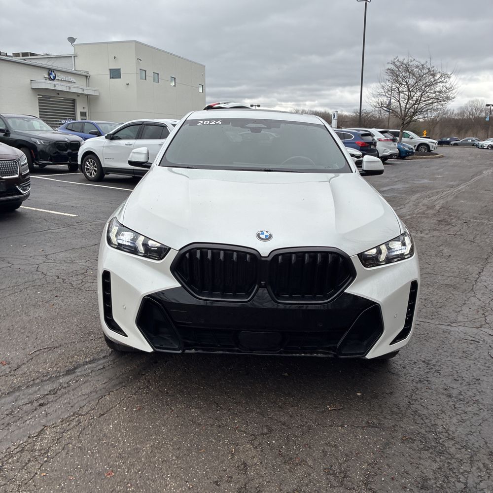 2024 BMW X6 xDrive40i