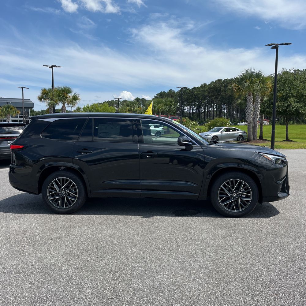 2025 Lexus TX 350 Premium