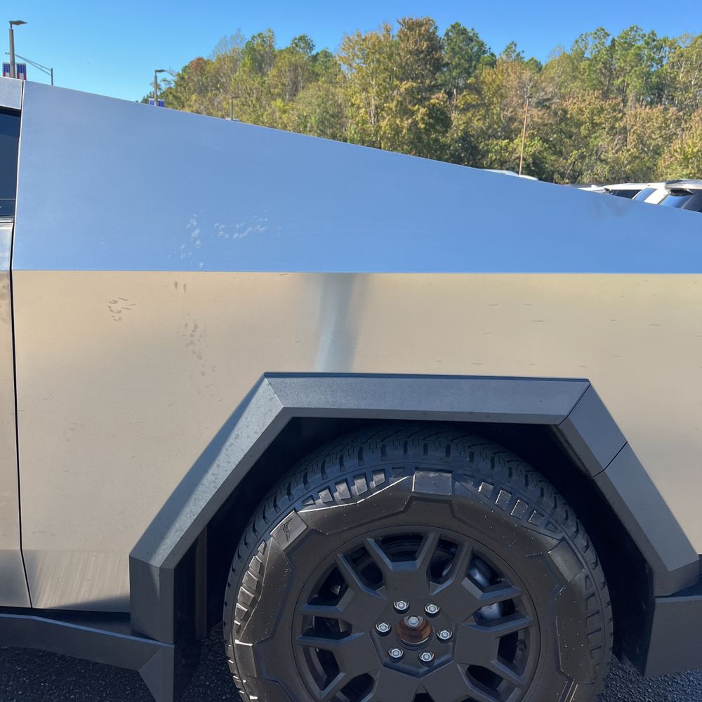 2024 Tesla Cybertruck Base