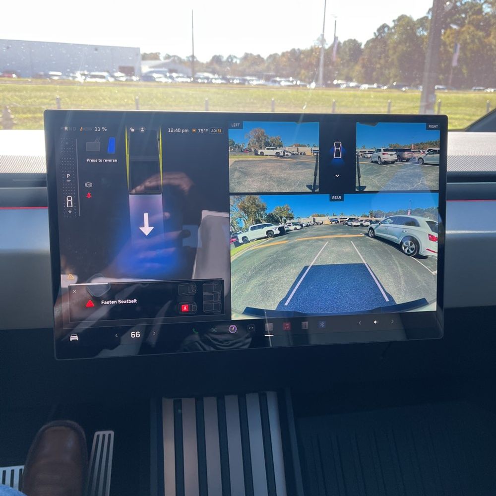 2024 Tesla Cybertruck Base