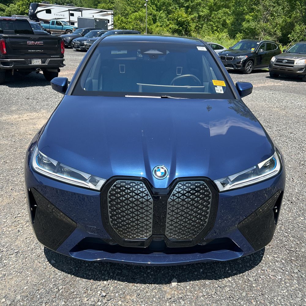 2023 BMW iX M60