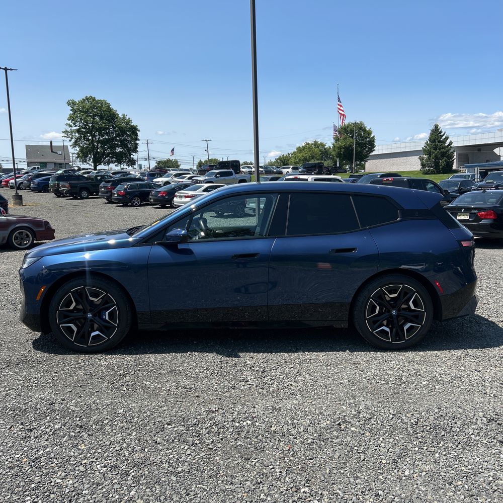 2023 BMW iX M60