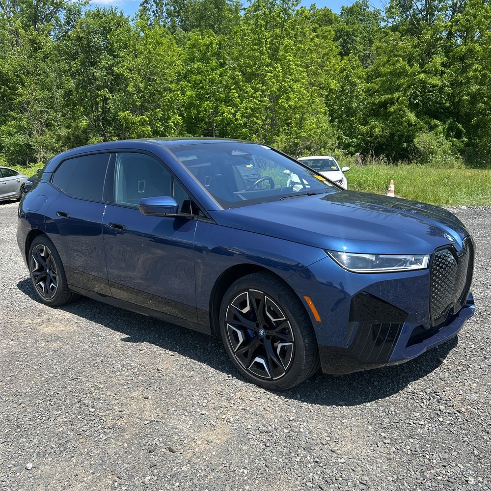 2023 BMW iX M60