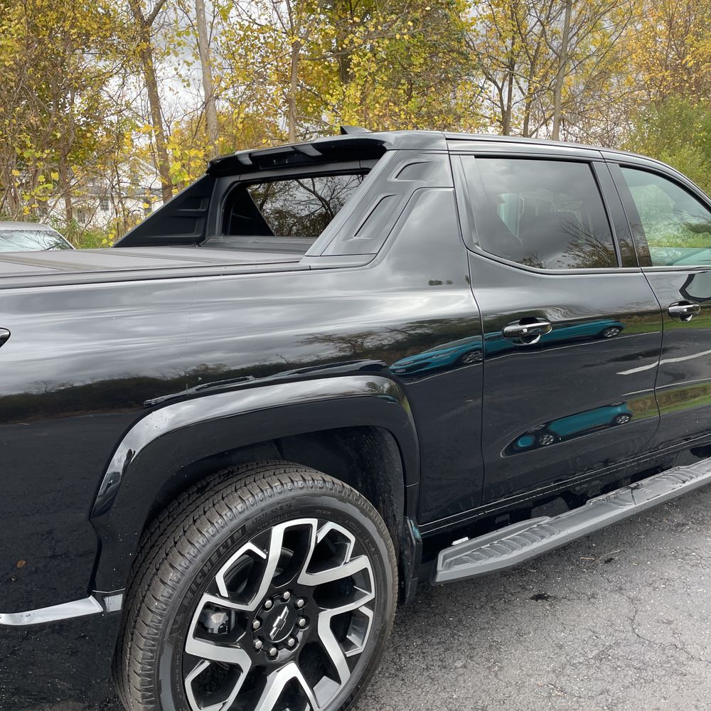 2024 Chevrolet Silverado EV RST