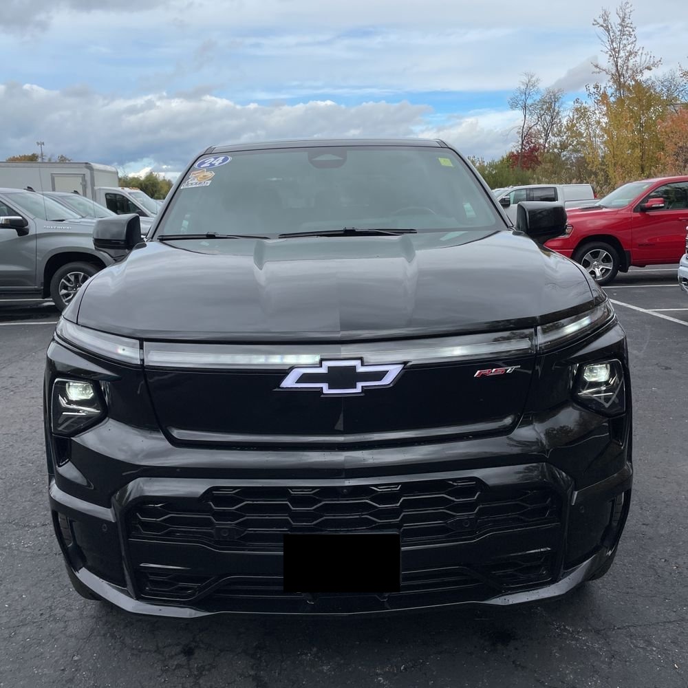 2024 Chevrolet Silverado EV RST