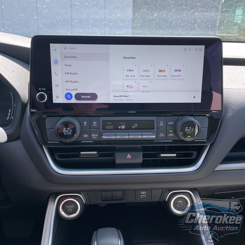 2025 Toyota Grand Highlander Hybrid LE