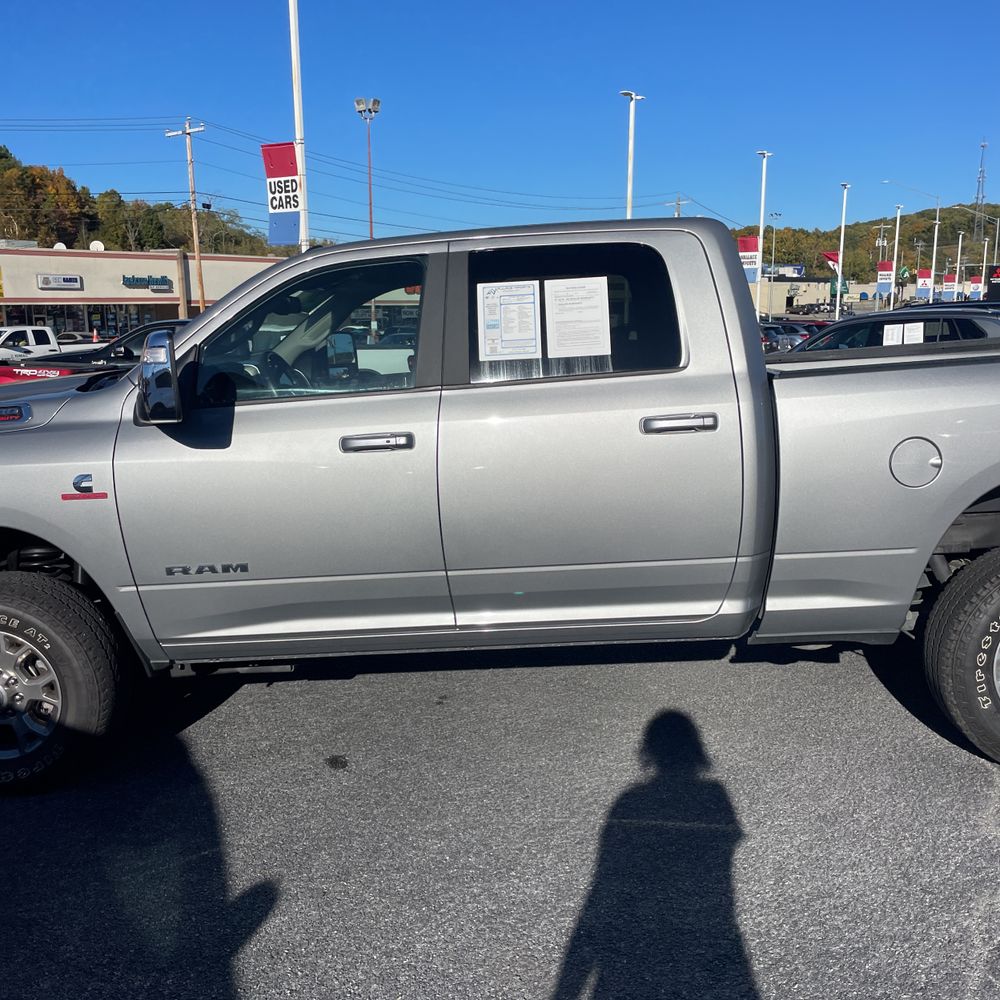 2024 Ram 2500 Laramie